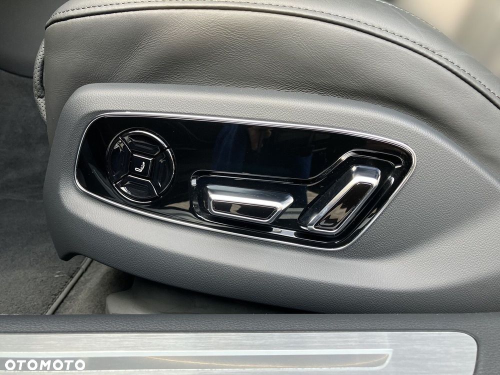 Audi A8 - 13
