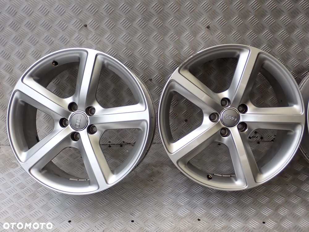 FELGI ALUMINIOWE AUDI 8JX19  ET 39  5X112  8R0601025 L - 3