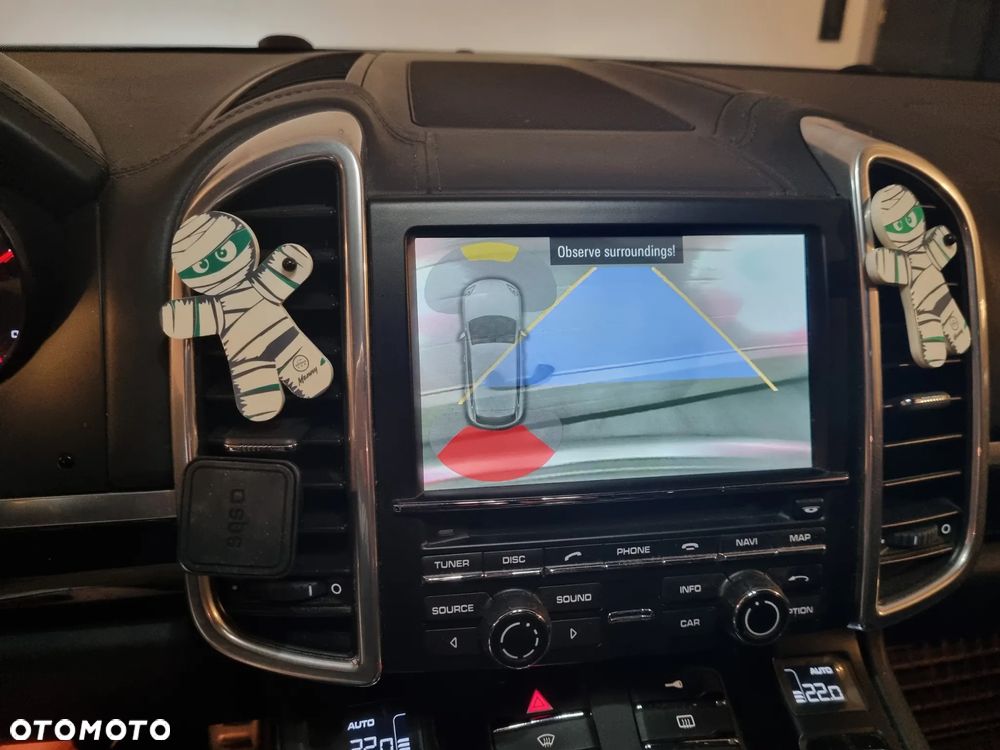 Porsche Cayenne - 14