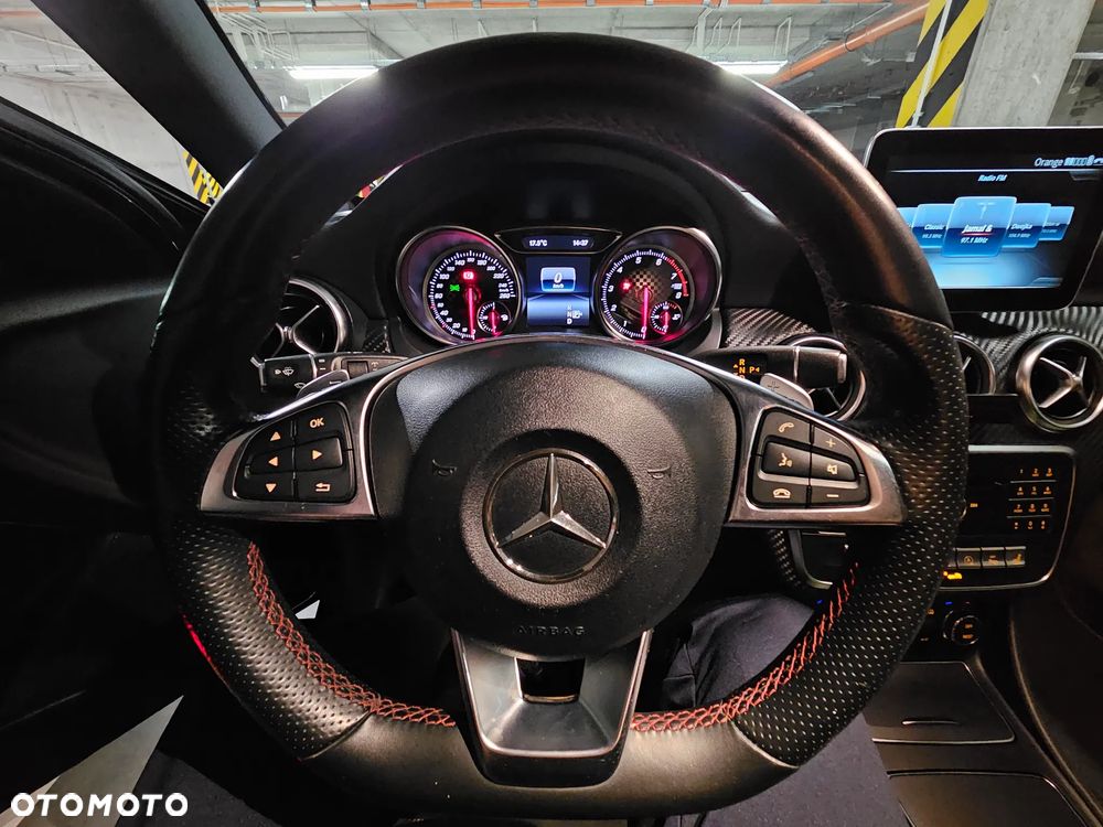 Mercedes-Benz Klasa A 220 4-Matic AMG Line - 9