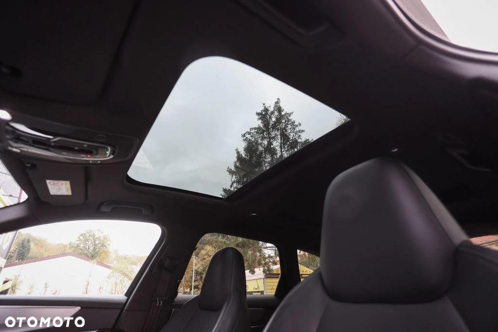 Audi A6 Avant 40 TDI quattro S tronic S line - 26