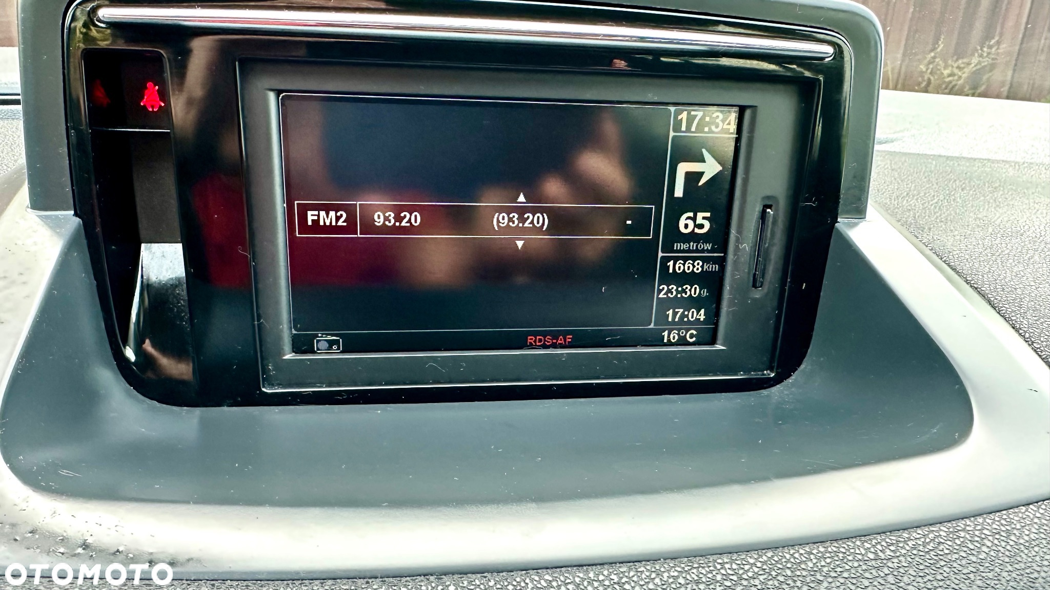 Renault Megane Grandtour ENERGY TCe 115 Start & Stop Bose Edition - 35