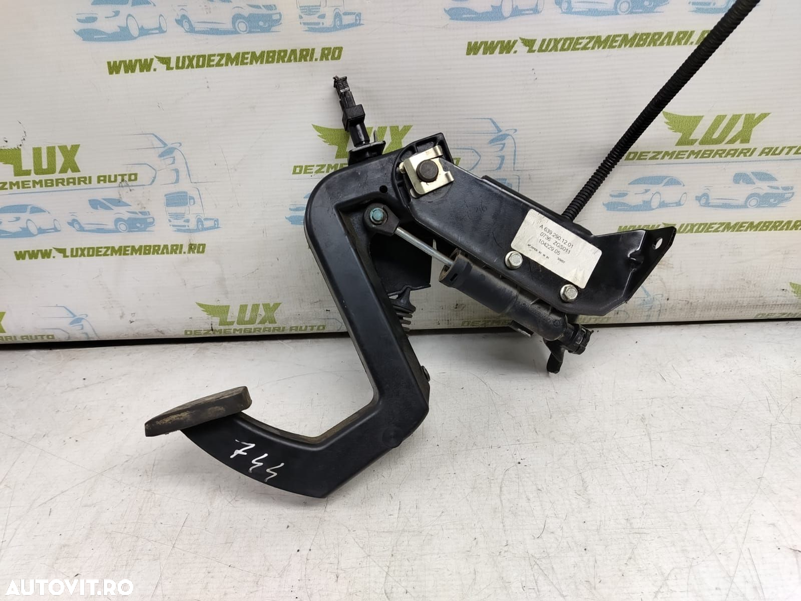 Pedala acceleratie A6392901201 Mercedes-Benz Vito W639 [2003 - 2010] - 3