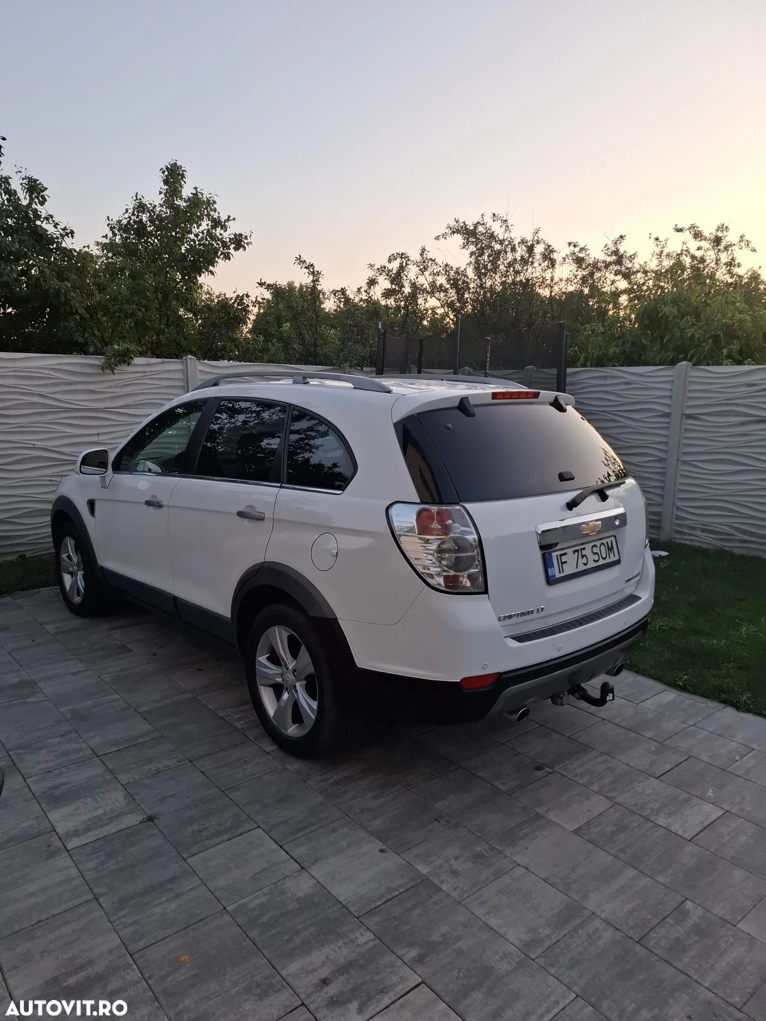 Chevrolet Captiva - 11