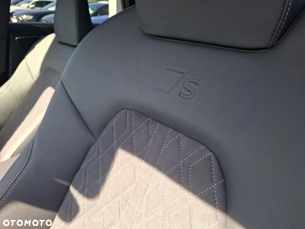 Audi A5 Limousine - 14