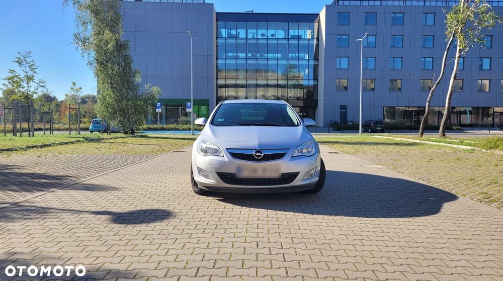 Opel Astra 1.7 CDTI Cosmo - 5