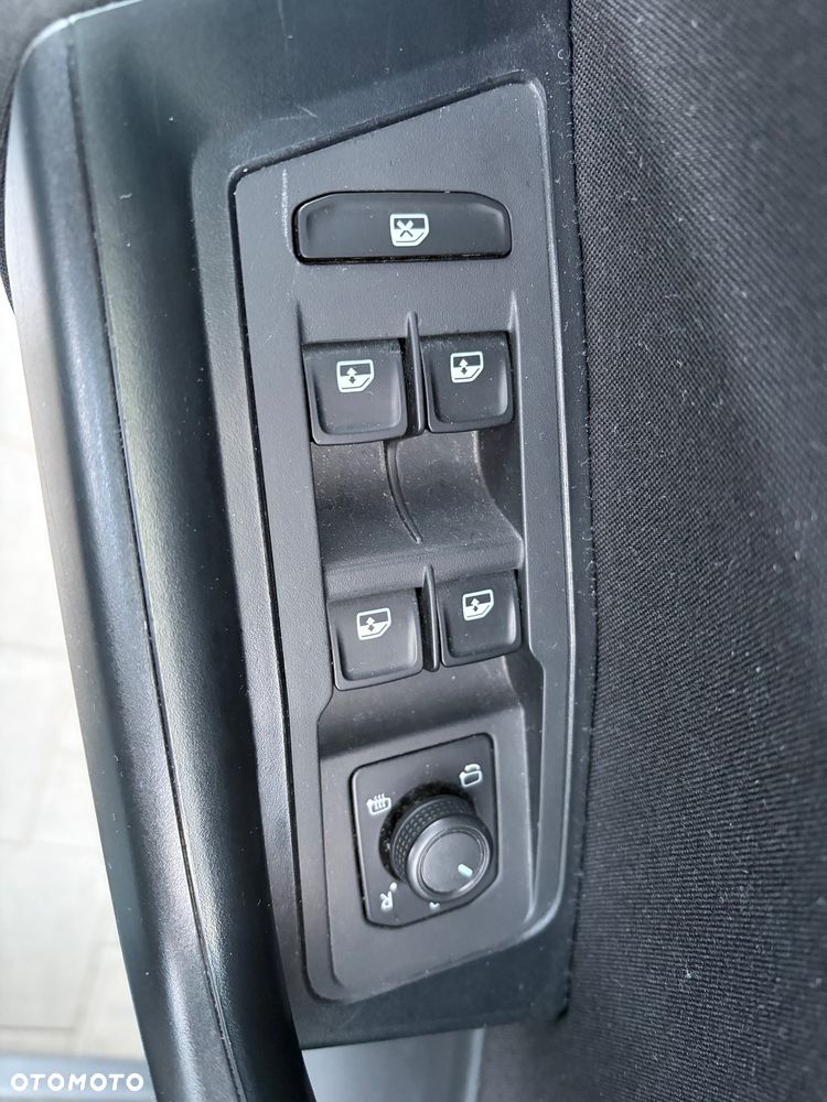 Volkswagen T-Roc 1.5 TSI Life Plus - 21