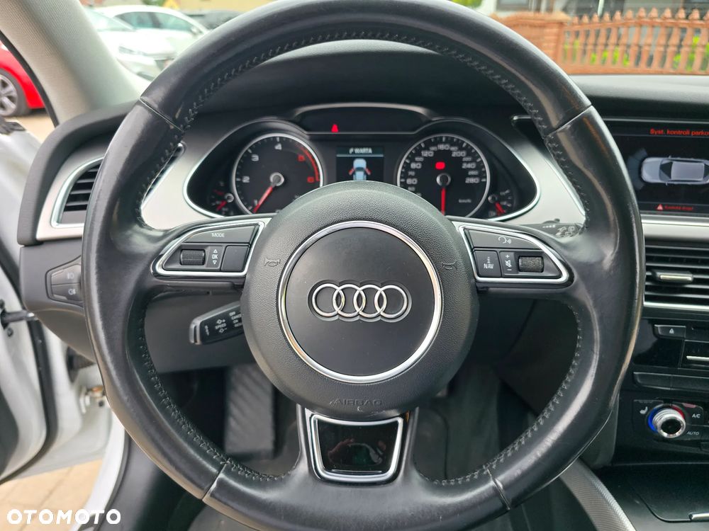 Audi A4 Avant - 26