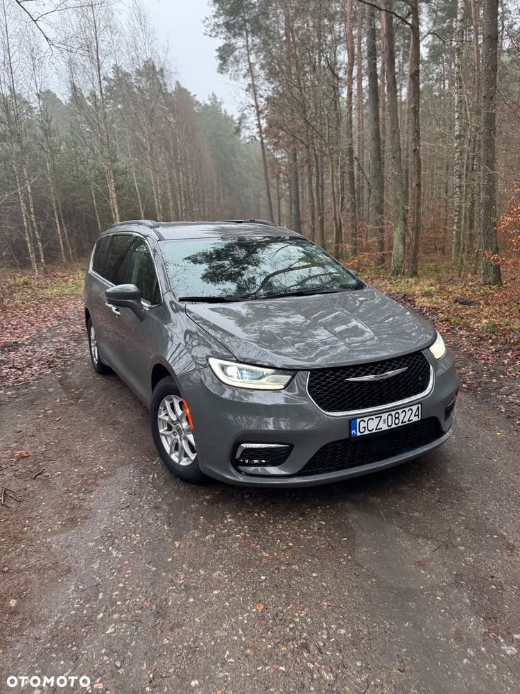 Chrysler Pacifica - 3