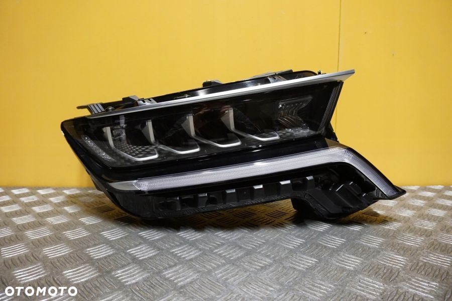 KIA SORENTO 2021 2022 2023 - REFLEKTOR LAMPA FULL LED PRAWA USA