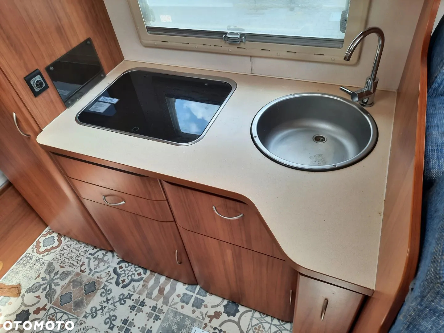 Ford Transit Alkowa Eura Mobil - 11