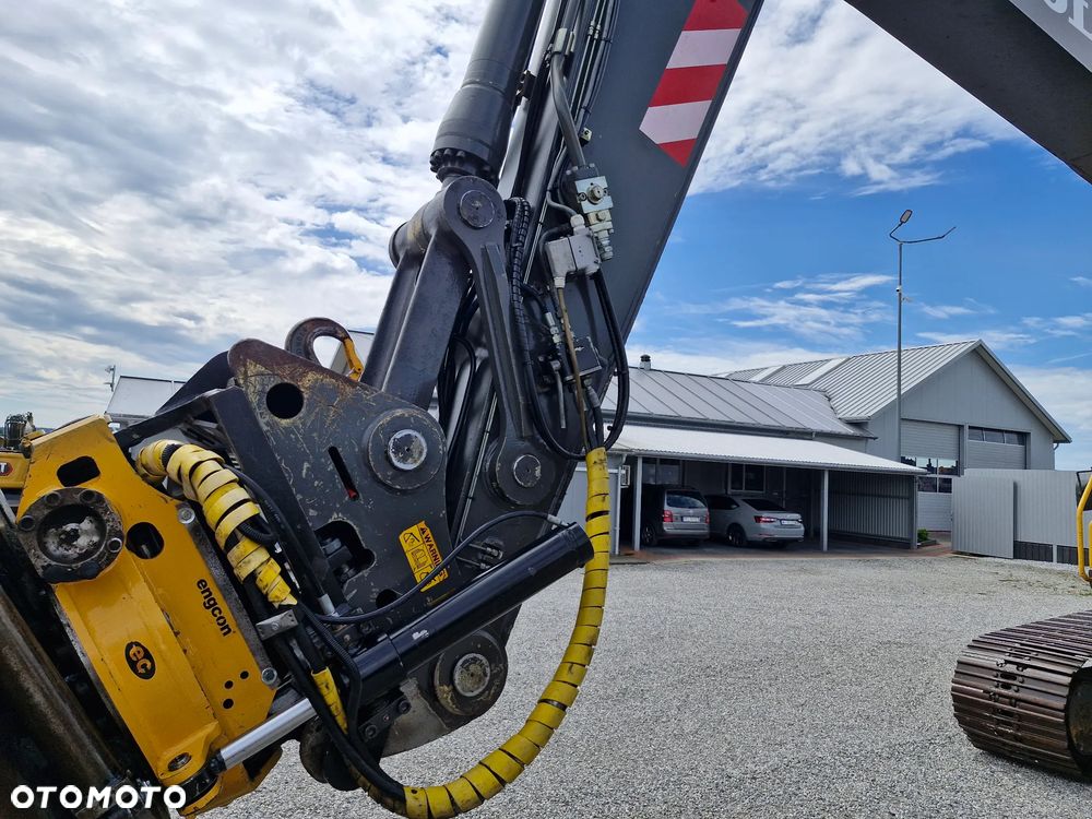 Volvo EC 210 BLC - 13