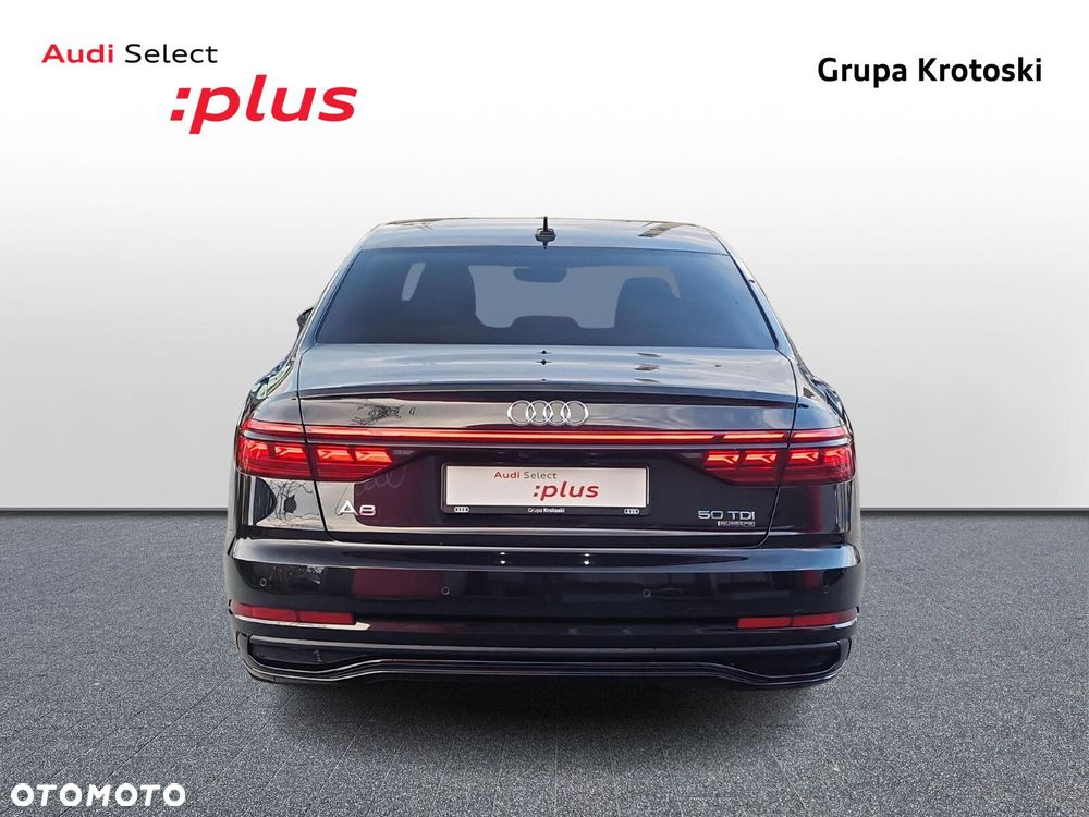 Audi A8 - 4