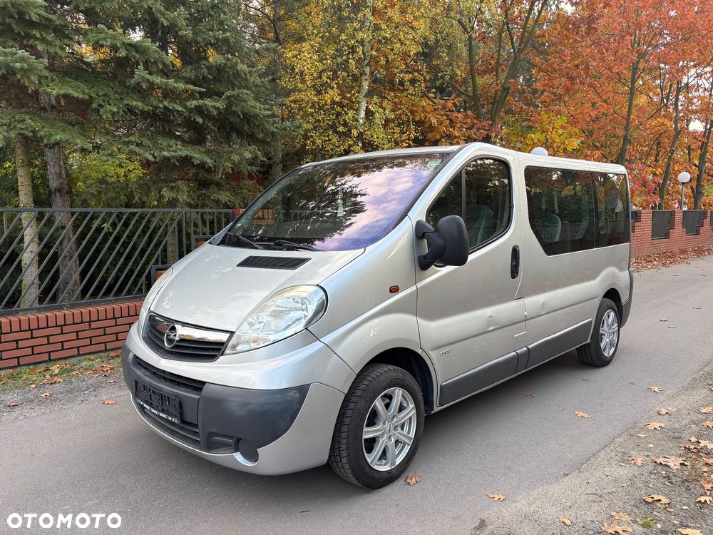 Opel Vivaro 2007 photo 2