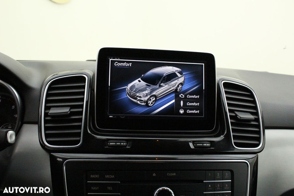 Mercedes-Benz GLE - 24