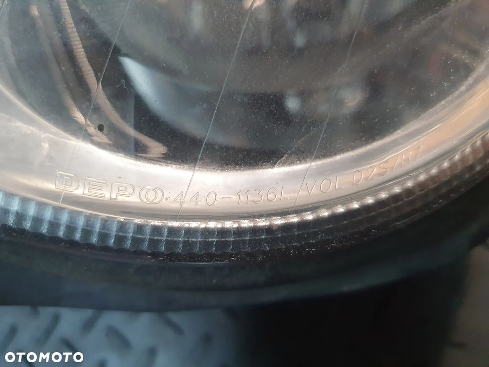 REFLEKTOR LAMPA MERCEDES C W203 '04- LEWA DEPO - 2