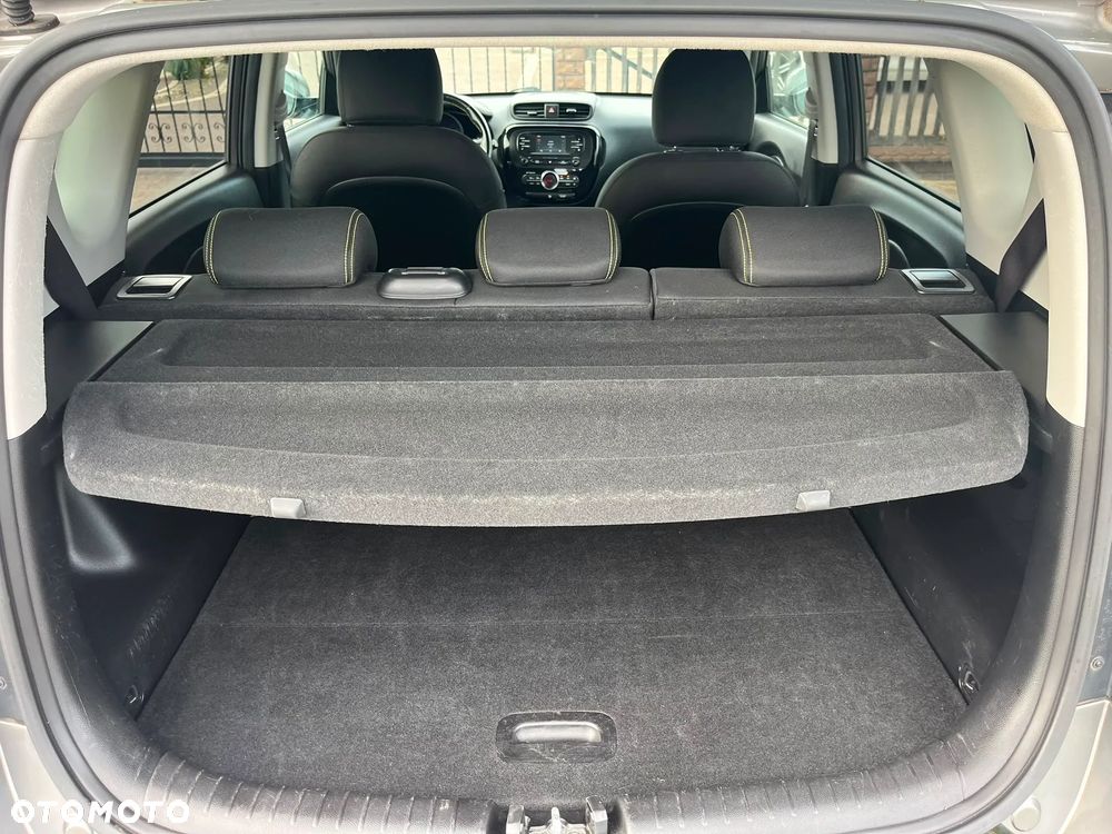 Kia Soul 1.6 CRDI Dream-Team Edition - 19