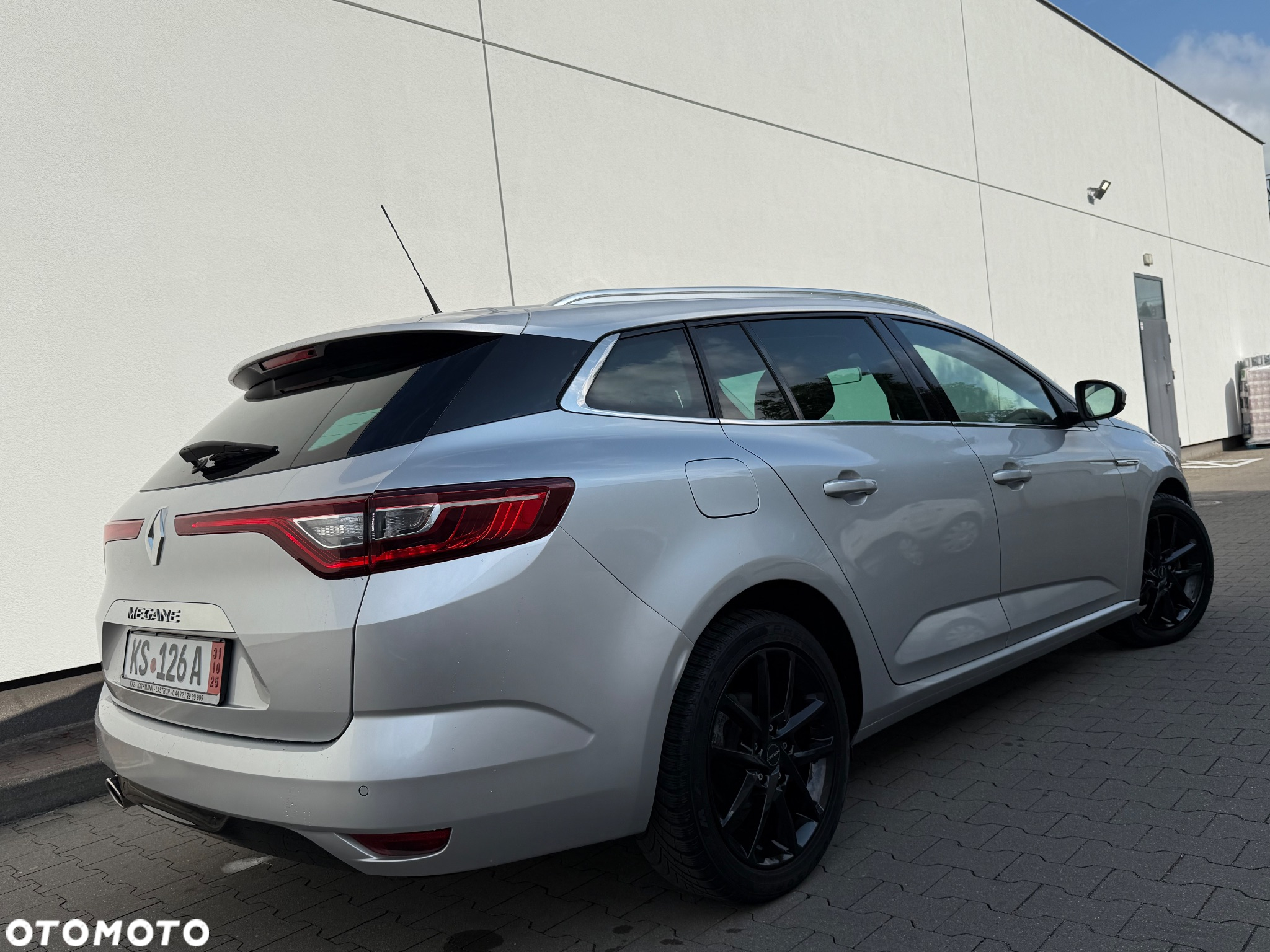 Renault Megane 1.5 dCi Bose EDC - 4