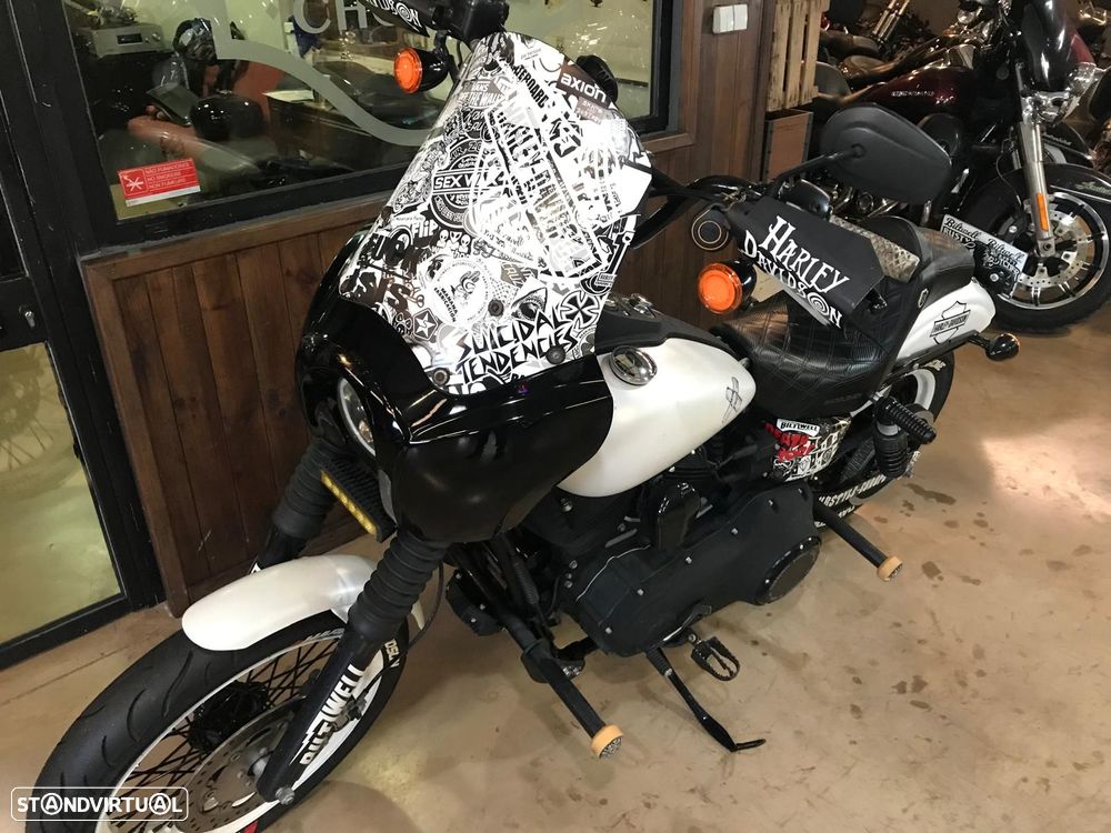 Harley-Davidson Dyna Street Bob Club Style - 19