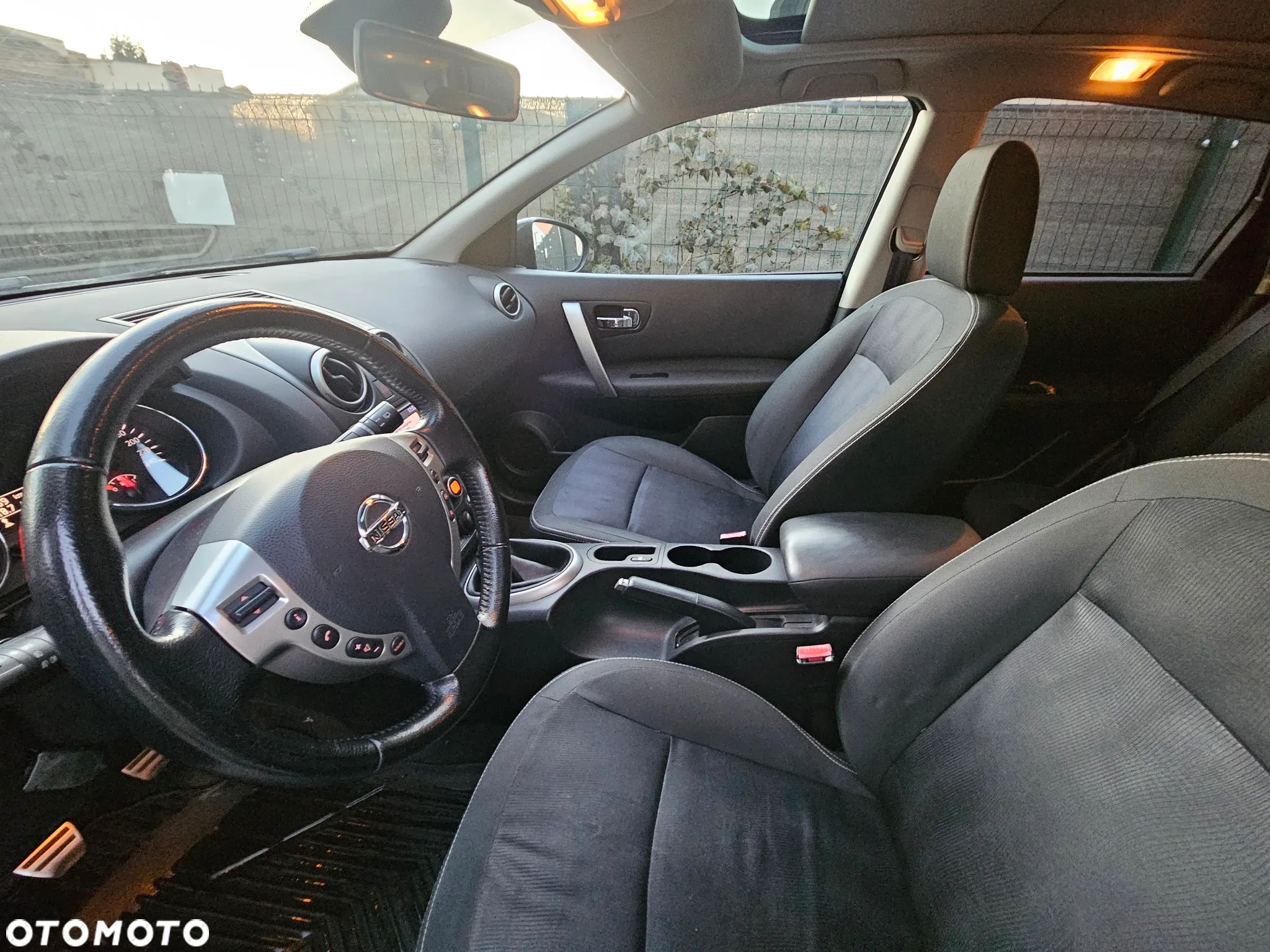 Nissan Qashqai - 10