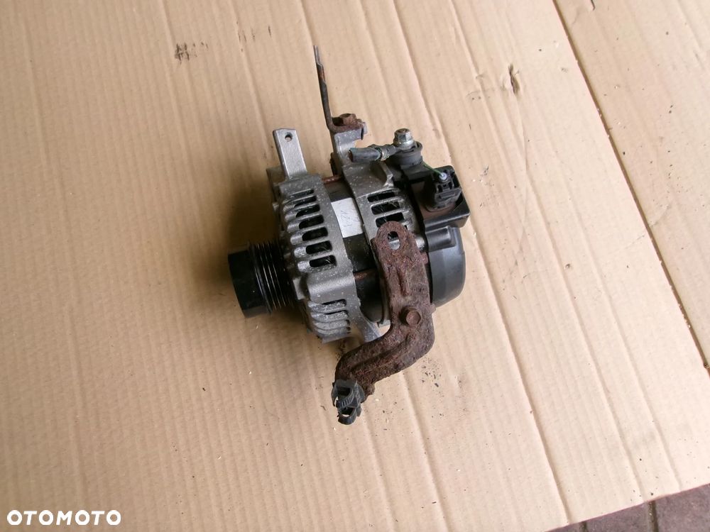 ALTERNATOR TOYOTA AURIS II  1.33 BENZ - 1