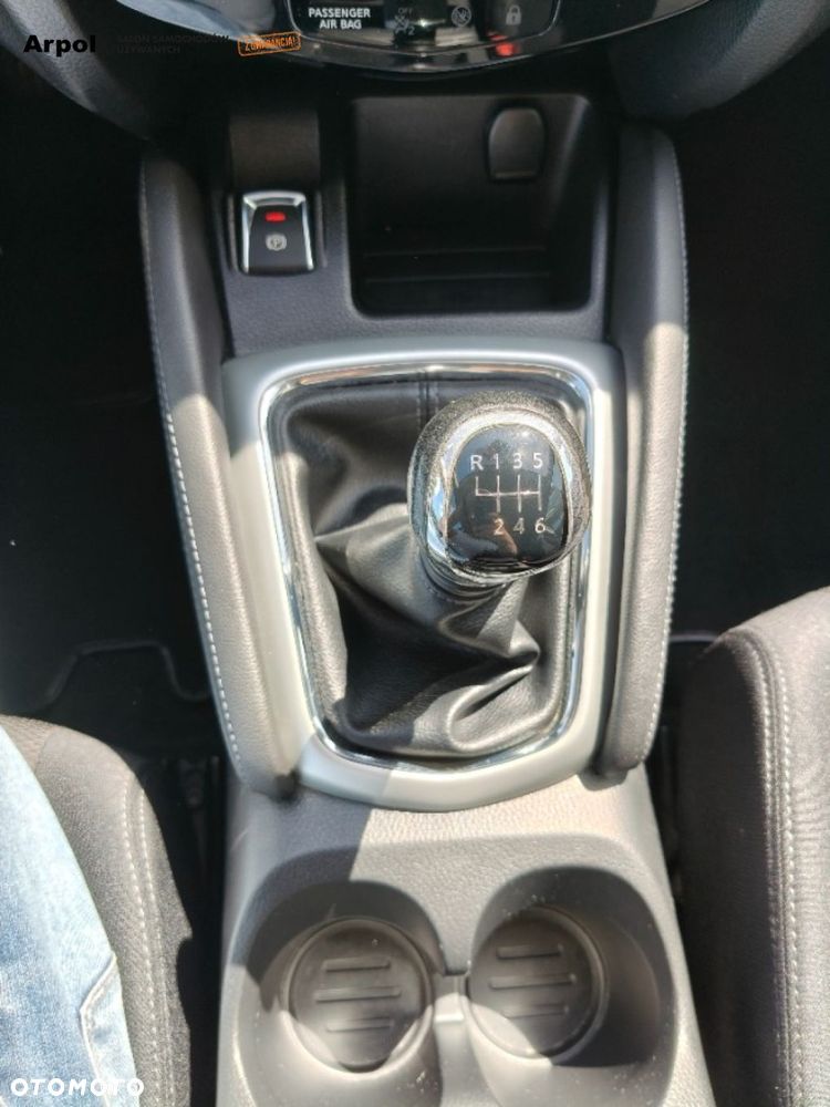 Nissan Qashqai - 16