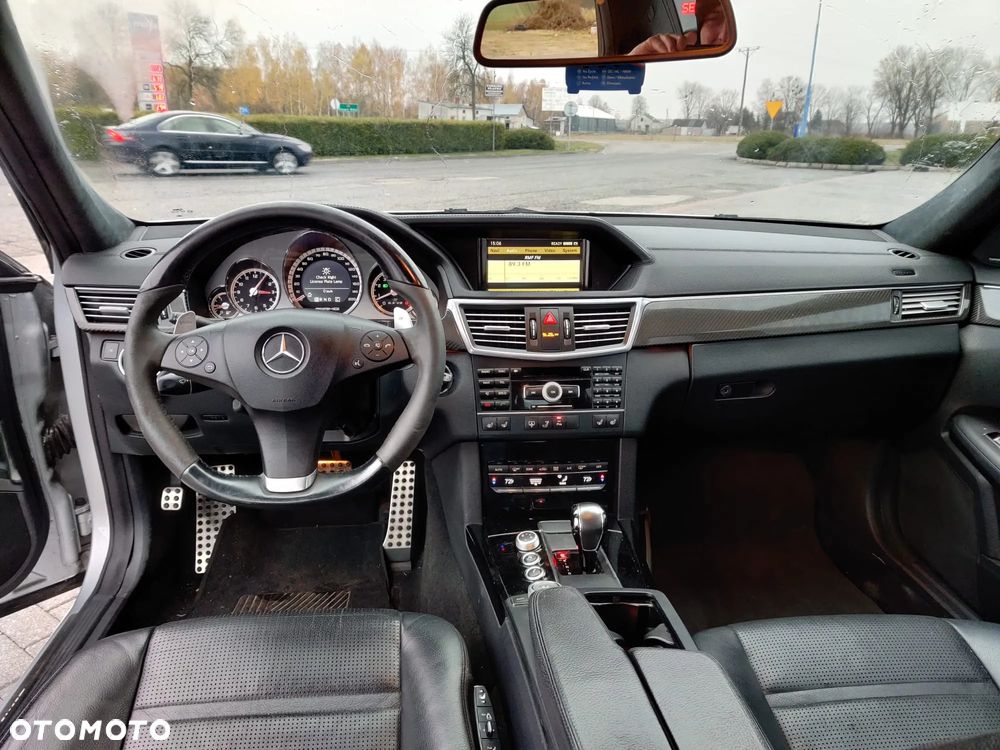 Mercedes-Benz Klasa E 63 AMG T AMG Speedshift 7G-MCT - 15