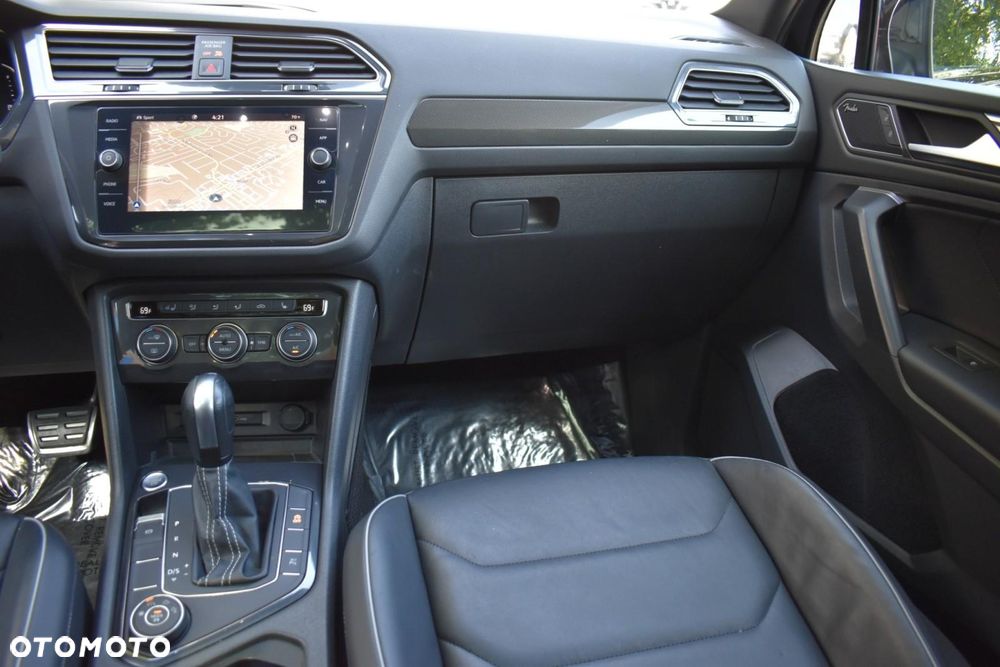 Volkswagen Tiguan Allspace 2.0 TSI 4Mot Highline DSG 7os - 9