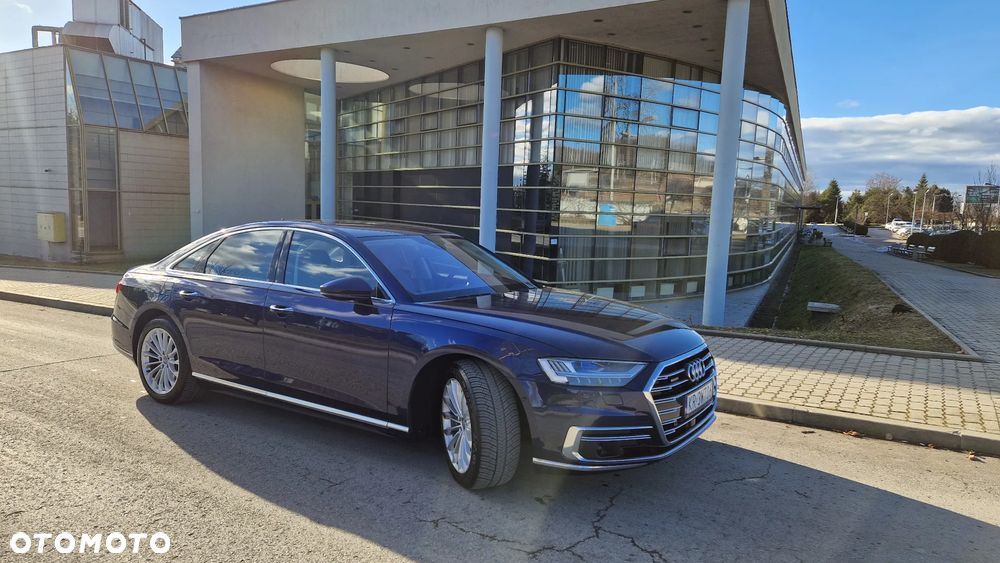 Audi A8 - 17