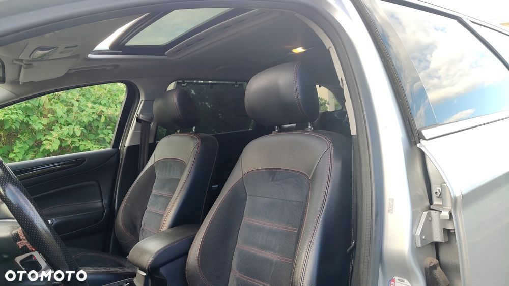 Ford Mondeo 2.0 TDCi Titanium S - 16
