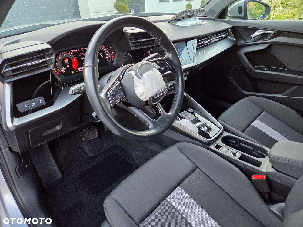 Audi A3 Sportback 2.0 TDI S tronic sport - 11