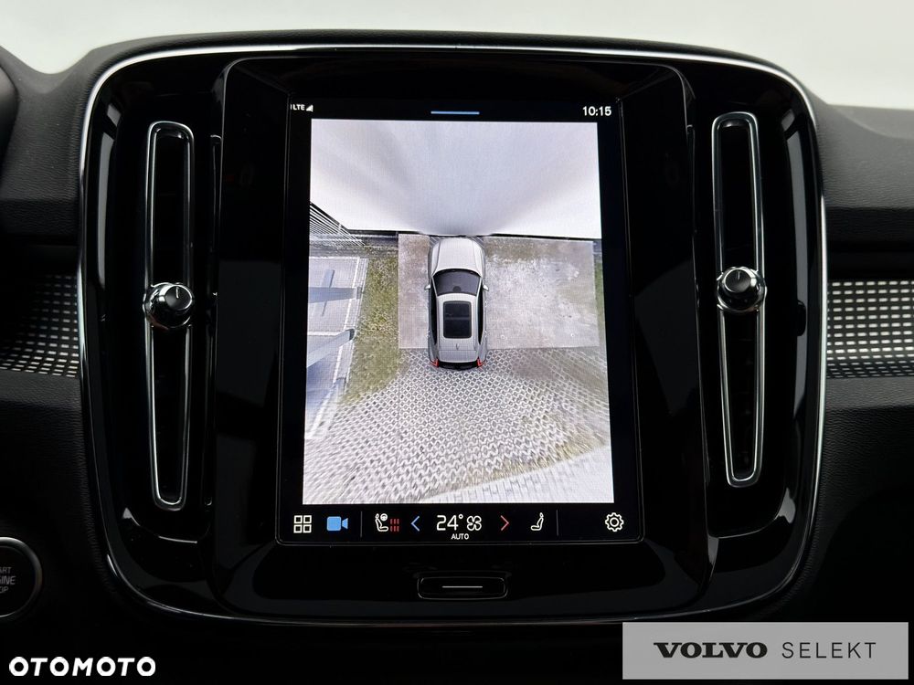 Volvo XC 40 - 26