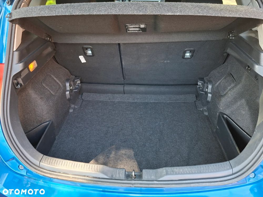 Toyota Auris - 27