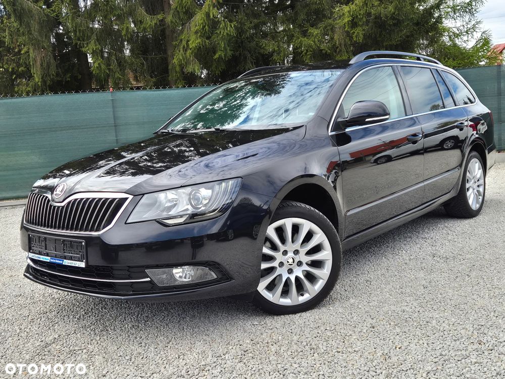 Skoda Superb 2.0 TDI PD DSG Elegance - 13