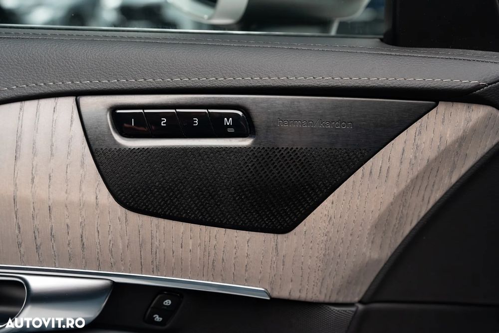 Volvo XC 90 B5 MHEV AWD 5 locuri R-Design - 18