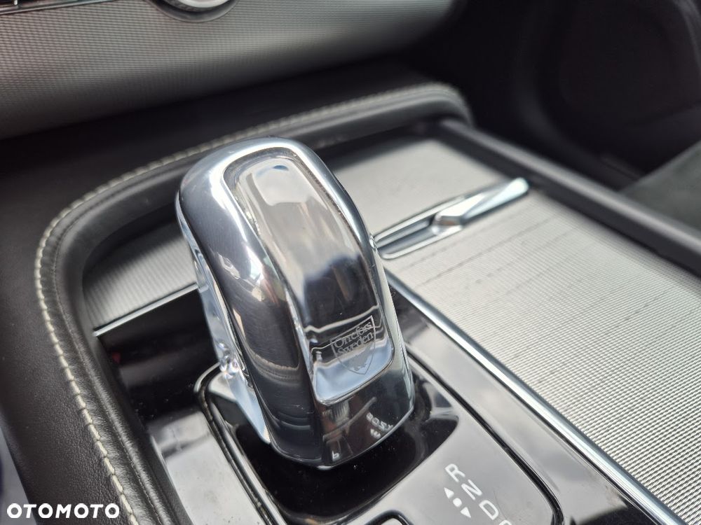 Volvo XC 90 - 28