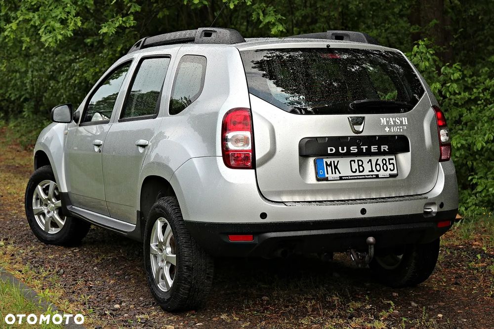 Dacia Duster TCe 125 4x2 Celebration - 11