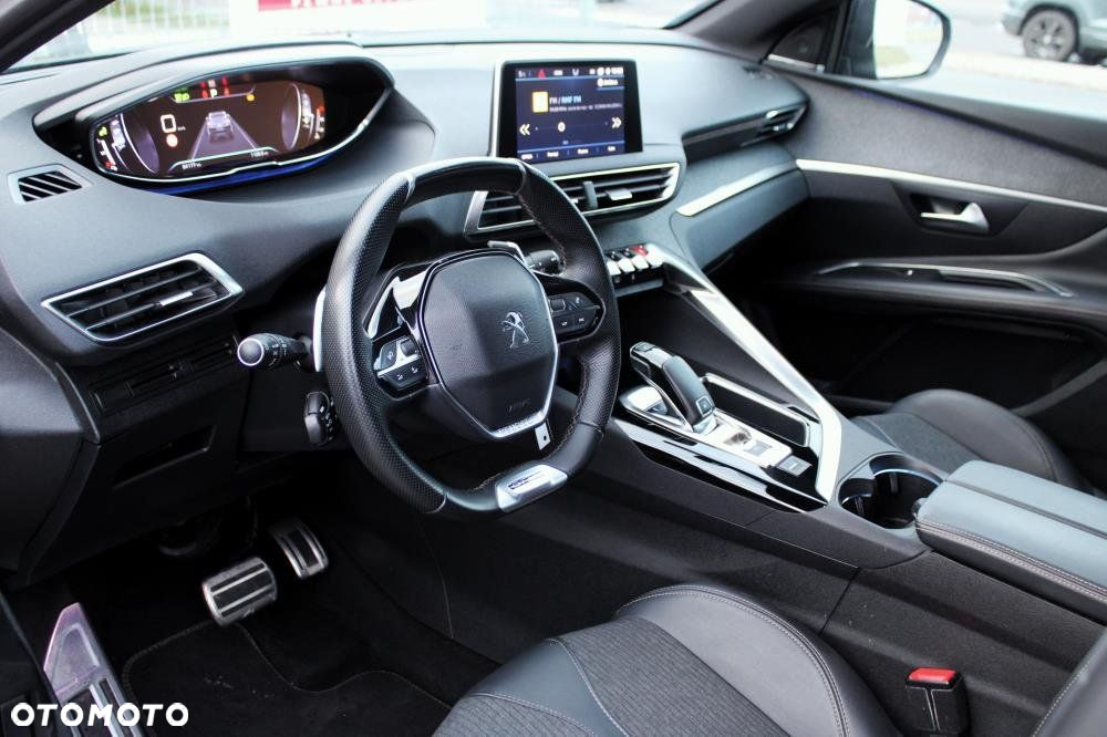 Peugeot 3008 - 18