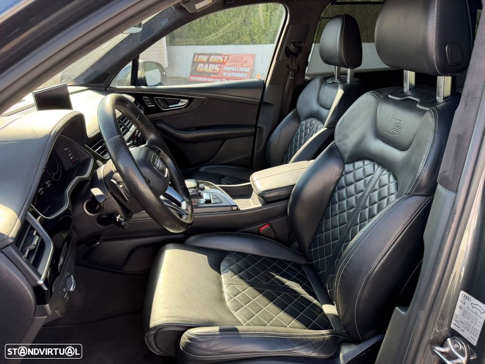 Audi Q7 - 6