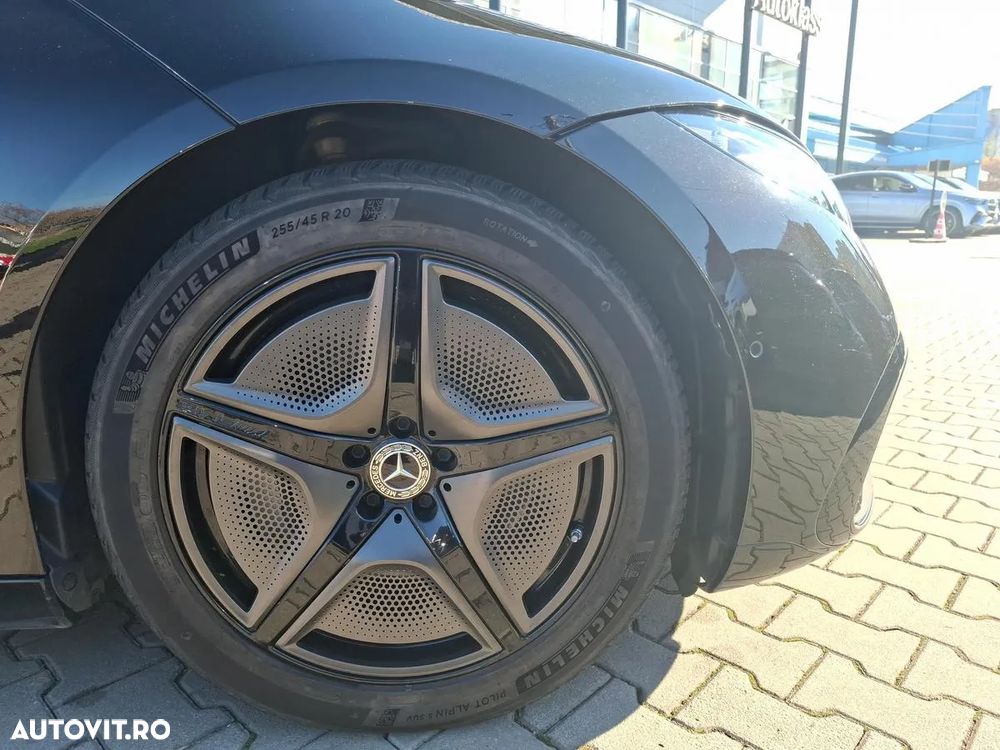 Mercedes-Benz EQS - 15