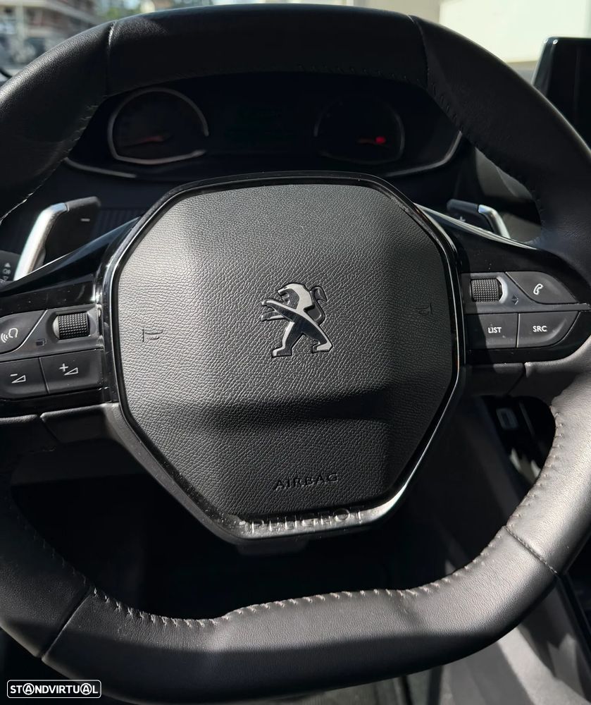 Peugeot 208 1.2 PureTech Allure EAT8 - 10