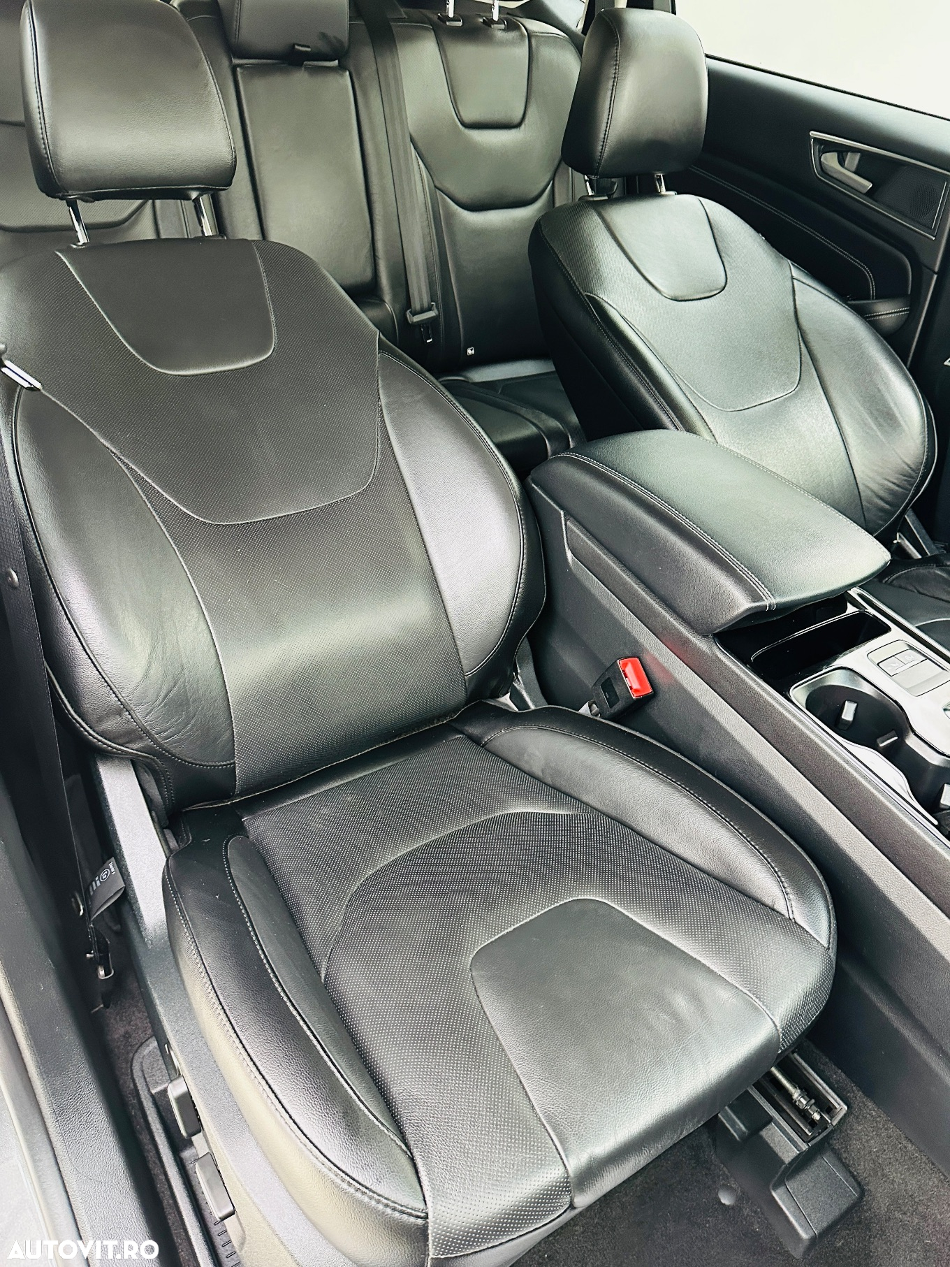 Ford Edge - 23