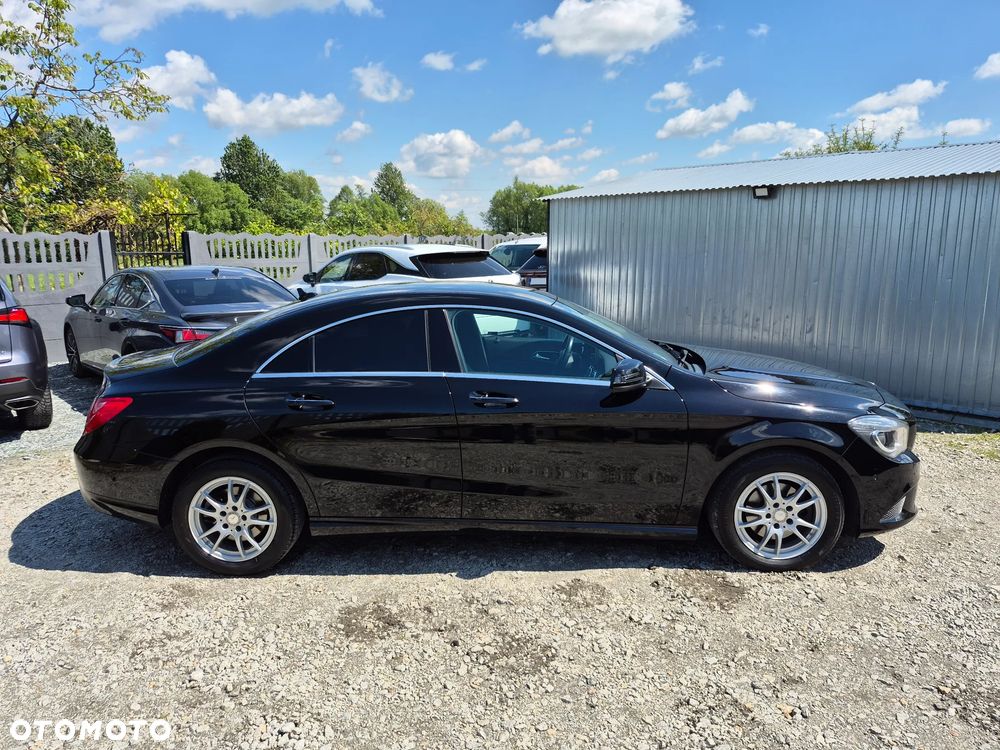 Mercedes-Benz CLA 200 - 25