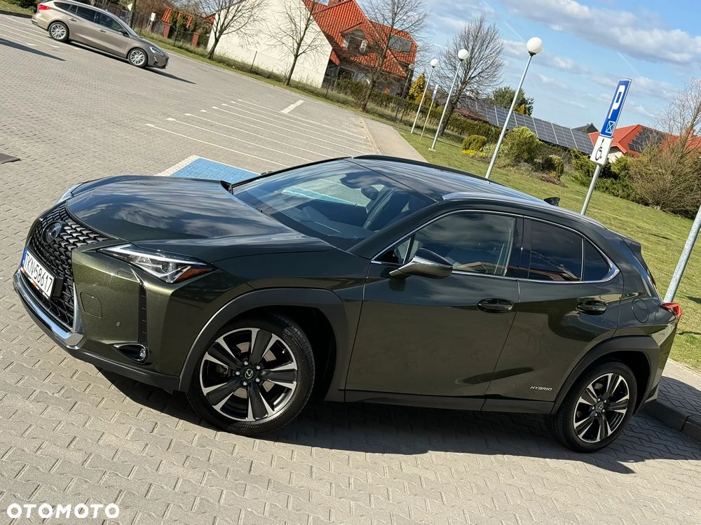 Lexus UX 250h F Sport 2WD - 5