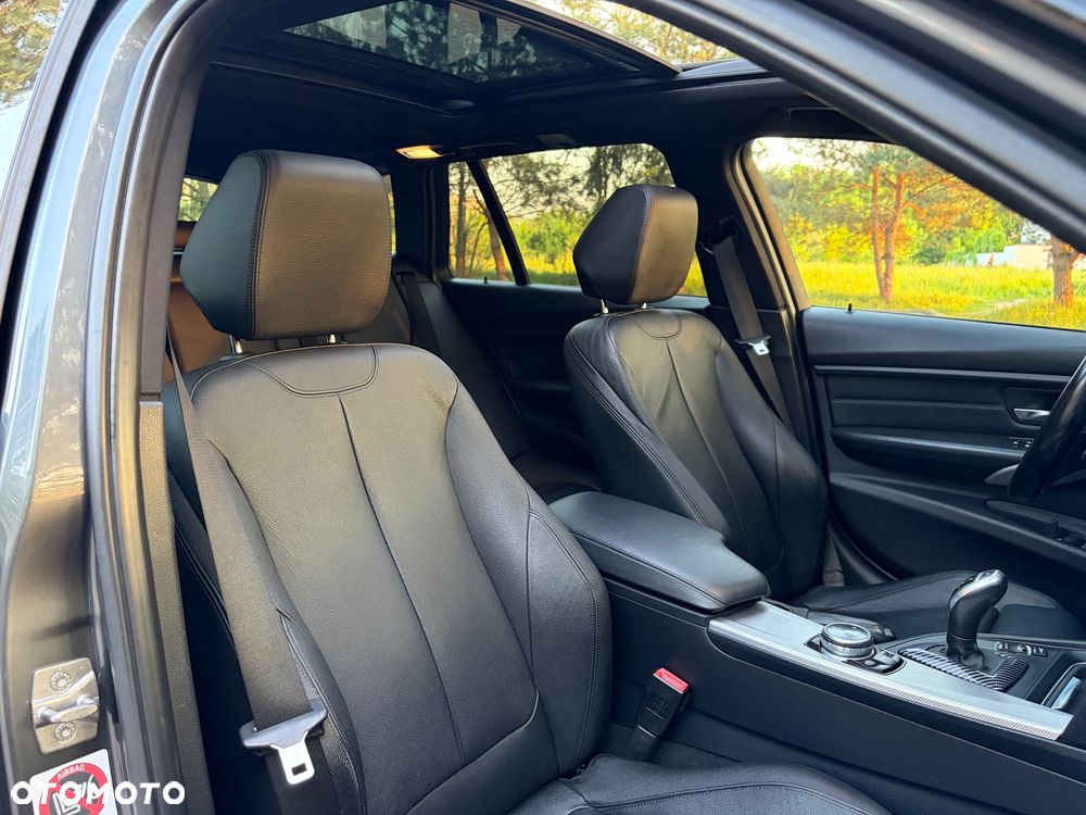BMW Seria 3 335d xDrive Edition M Sport Shadow - 26