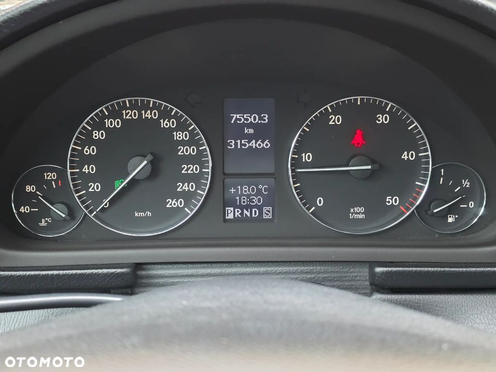 Mercedes-Benz Klasa C 200 CDI Automatik Sport Edition - 11