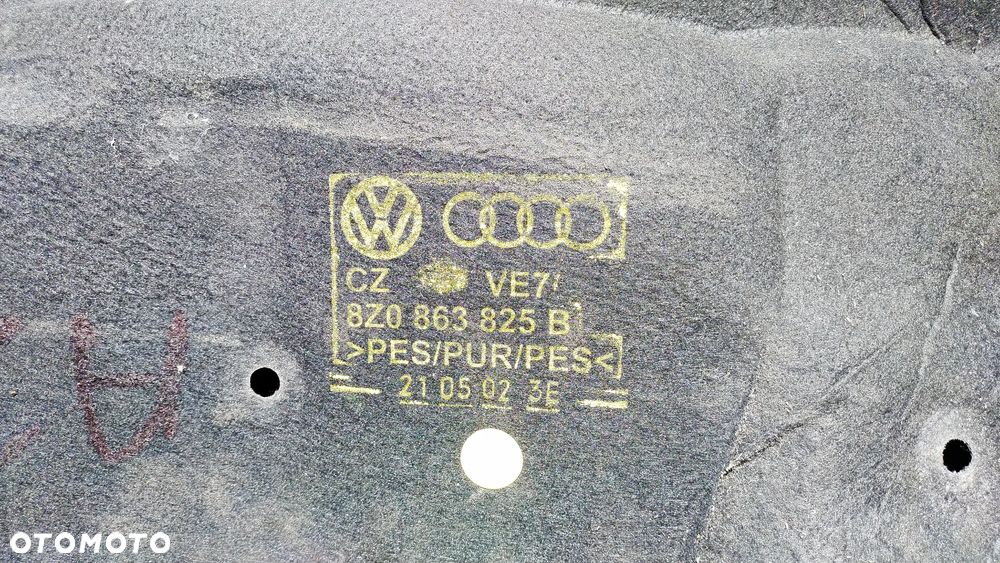 WYGŁUSZENIE WYCISZENIE MASKI AUDI A2 8Z0863825B - 2