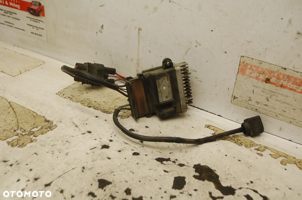 MODUŁ WENTYLATORÓW 8K0910501F AUDI A4 B8 A5 - 1