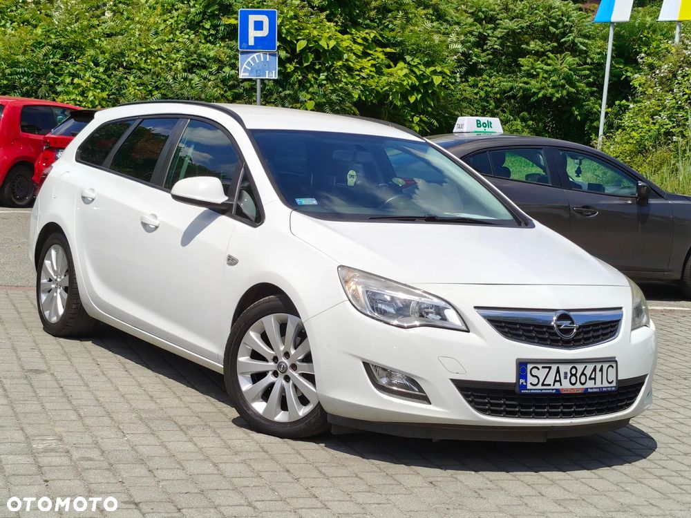 Opel Astra 1.4 T Cosmo - 30