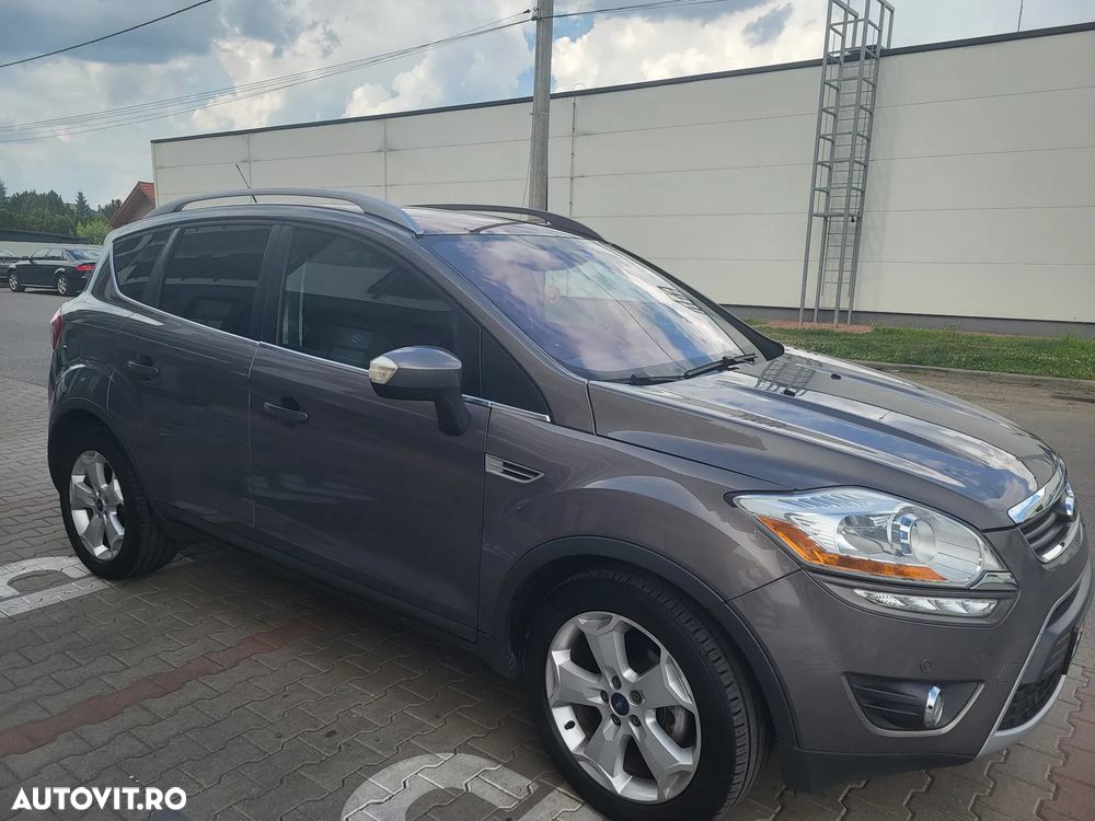 Ford Kuga - 11